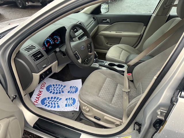 2010 Ford Fusion Image 8