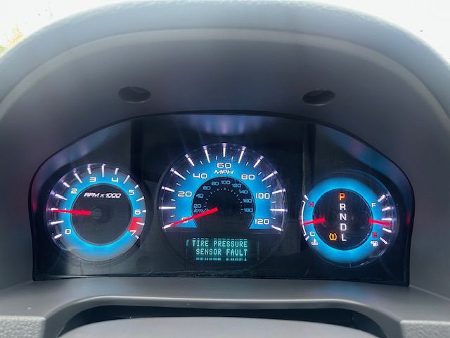 2010 Ford Fusion Image 14