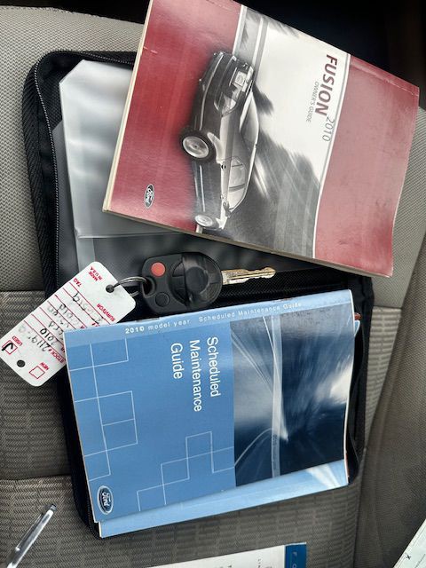 2010 Ford Fusion Image 23