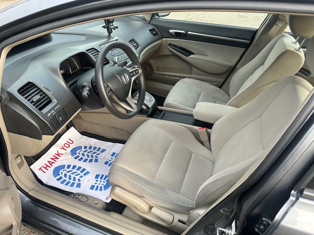 2010 Honda Civic Image 8