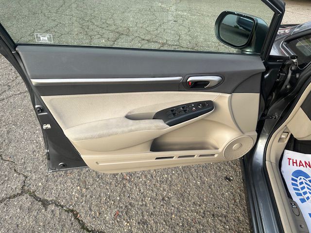 2010 Honda Civic Image 9