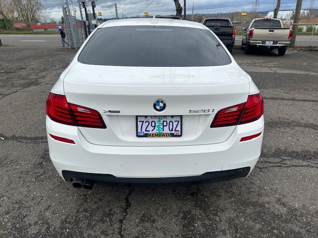 2015 BMW 5 Series Image 4