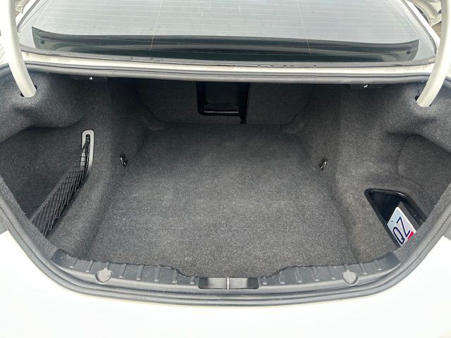 2015 BMW 5 Series Image 15