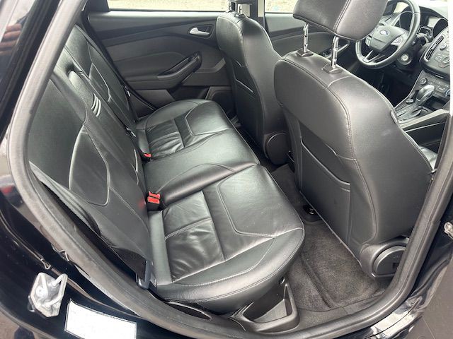 2016 Ford Focus Image 14