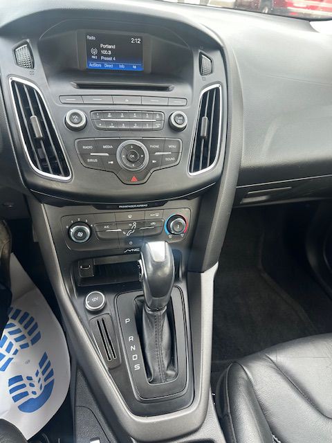 2016 Ford Focus Image 16