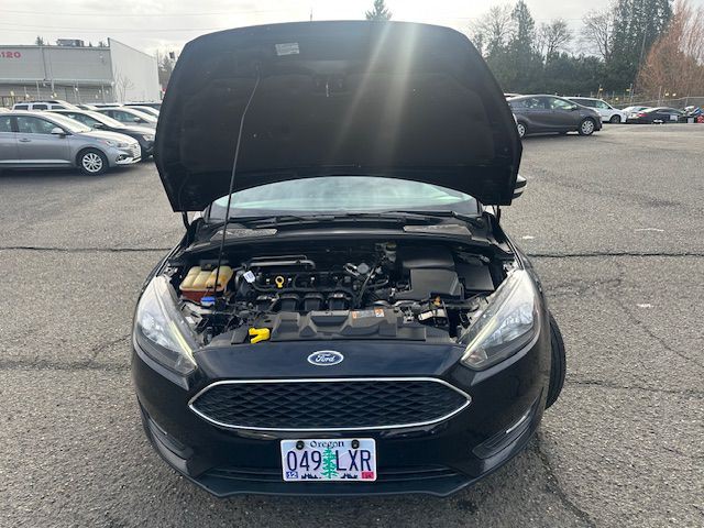 2016 Ford Focus Image 21