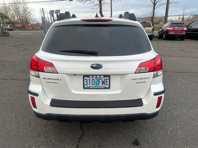 2012 Subaru Outback Image 4