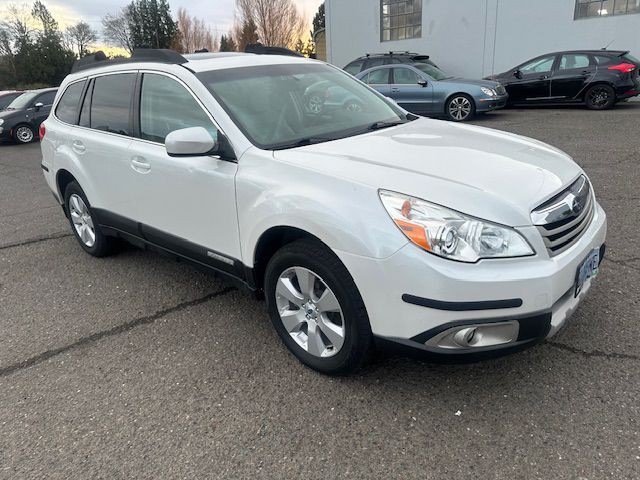 2012 Subaru Outback Image 7