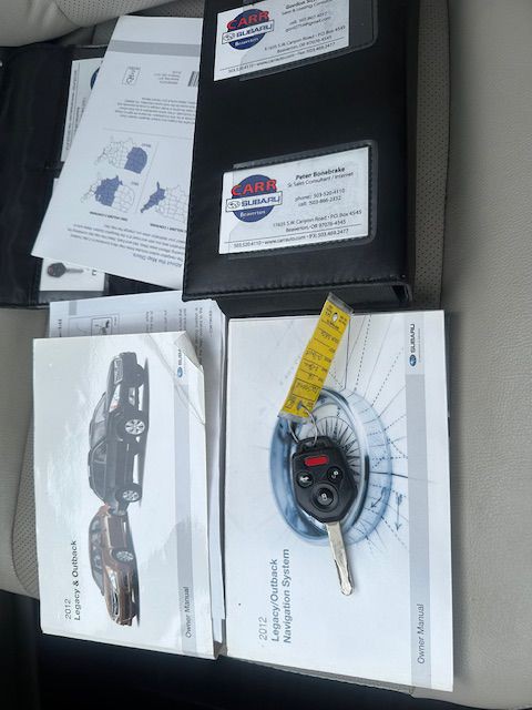 2012 Subaru Outback Image 19