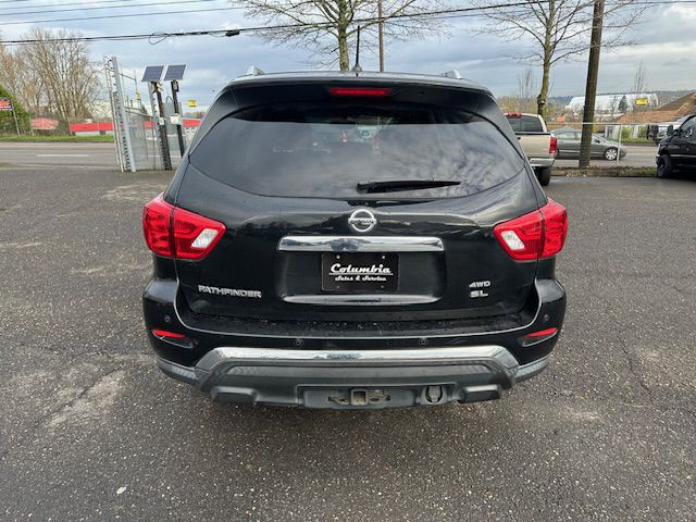 2017 Nissan Pathfinder Image 4