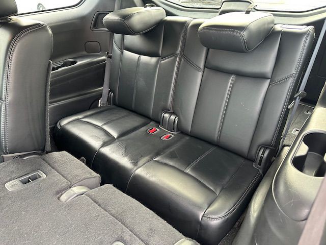 2017 Nissan Pathfinder Image 12