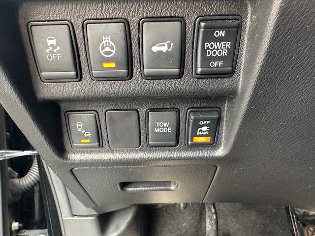 2017 Nissan Pathfinder Image 21