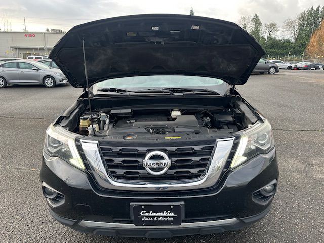 2017 Nissan Pathfinder Image 26