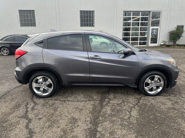 2017 Honda HR-V Image 6