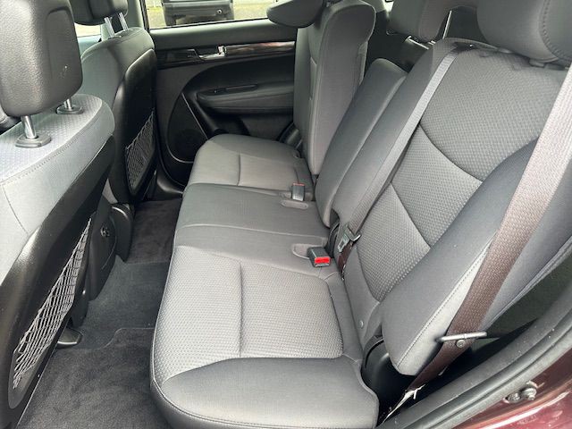 2012 Kia Sorento Image 11