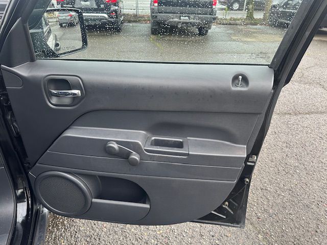 2017 Jeep Patriot Image 13