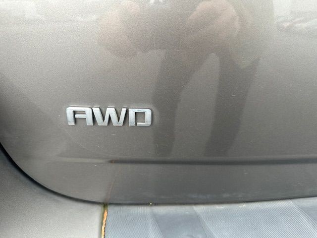 2011 Chevrolet Equinox Image 18