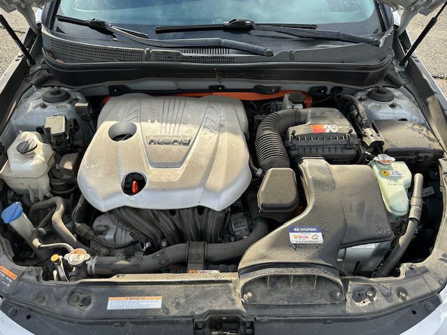 2015 Hyundai Sonata Image 19