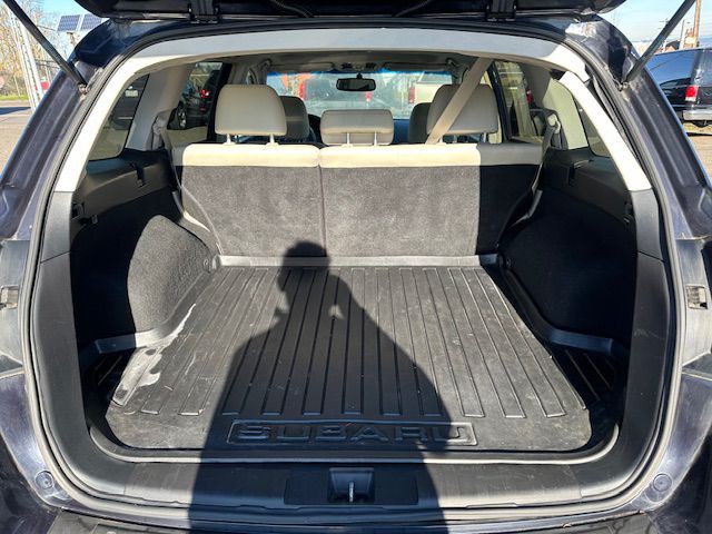 2012 Subaru Outback Image 15