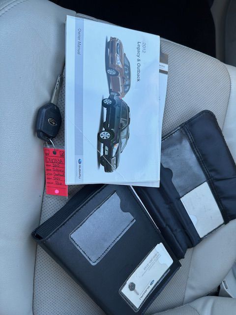 2012 Subaru Outback Image 18