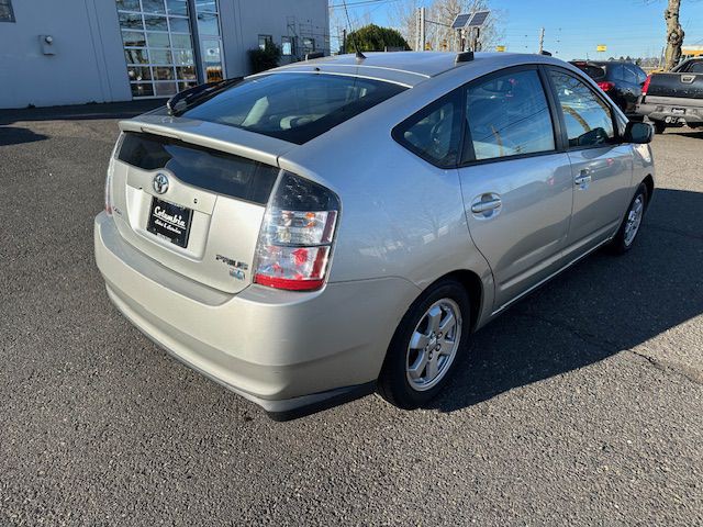 2004 Toyota Prius Image 5