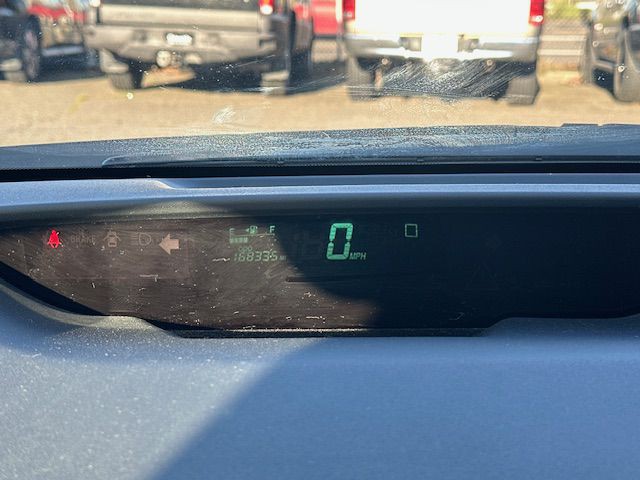 2004 Toyota Prius Image 20