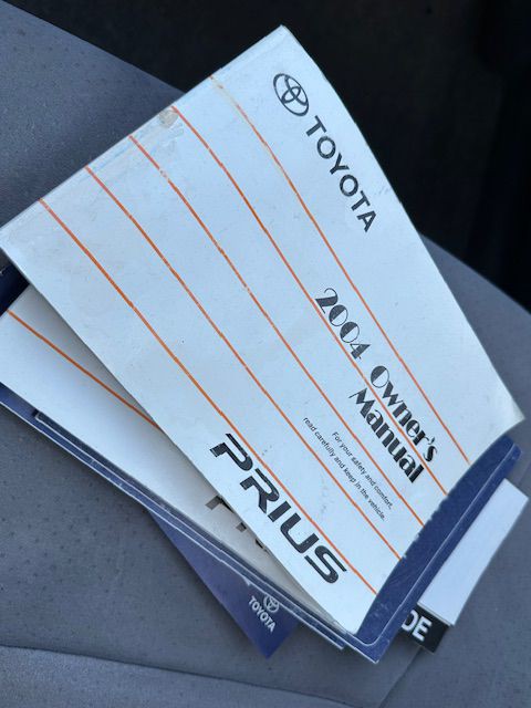 2004 Toyota Prius Image 23