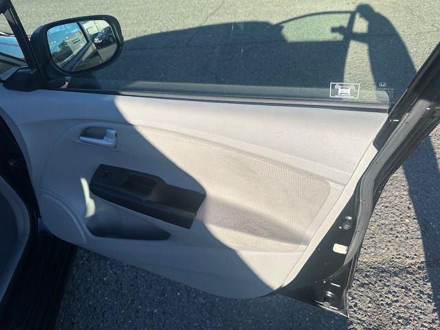2012 Honda Insight Image 13