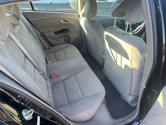 2012 Honda Insight Image 14