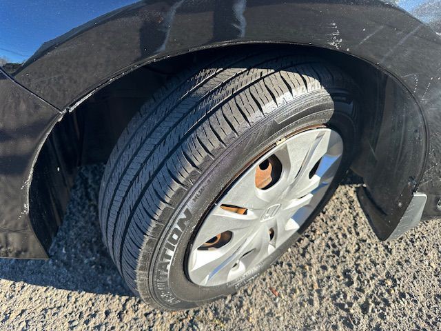 2012 Honda Insight Image 23