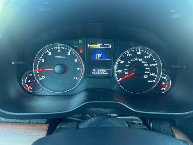 2014 Subaru Outback Image 17