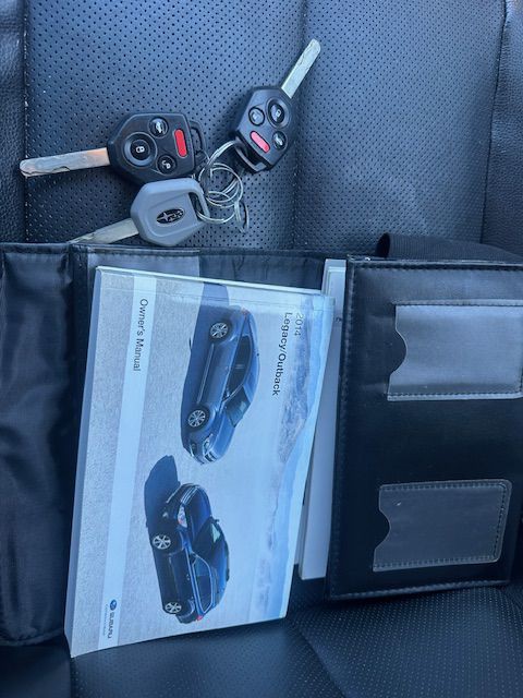 2014 Subaru Outback Image 21