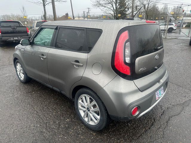2018 Kia Soul Image 3
