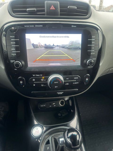 2018 Kia Soul Image 19