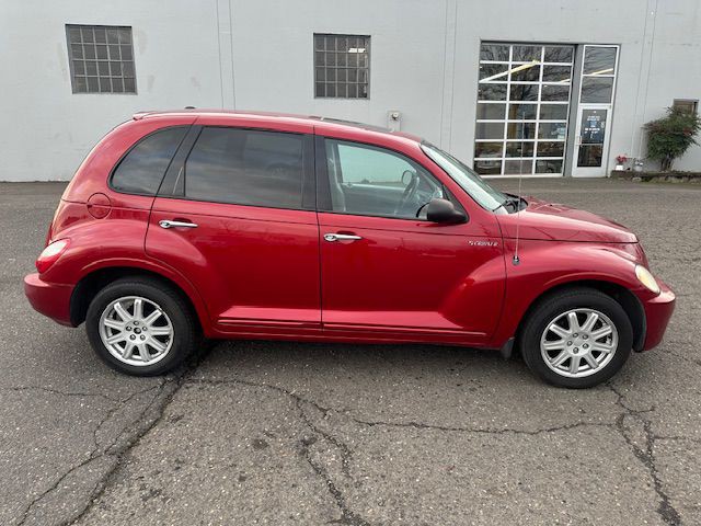 2006 Chrysler PT Cruiser Image 6