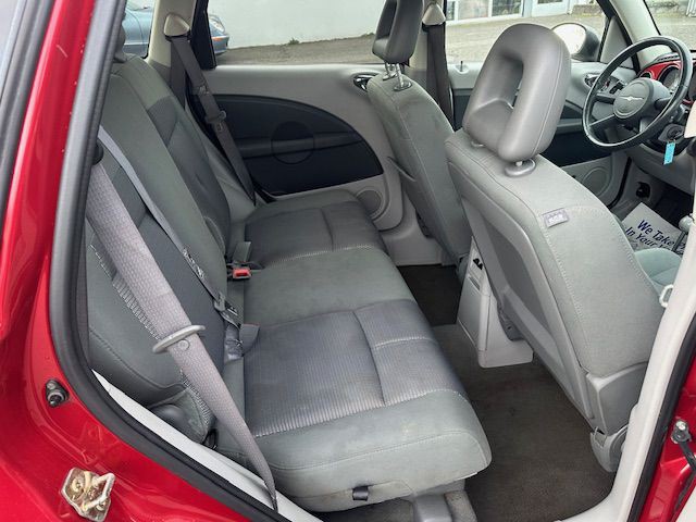 2006 Chrysler PT Cruiser Image 14