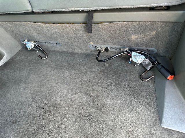 2006 Chrysler Town & Country Image 12