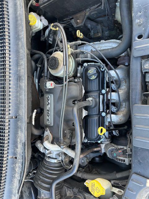 2006 Chrysler Town & Country Image 32