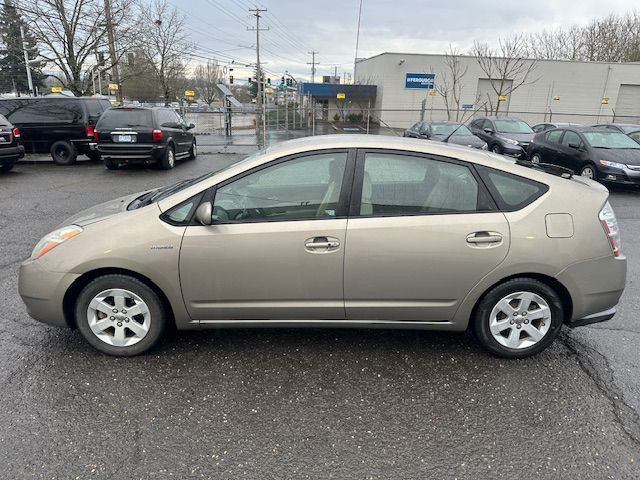 2007 Toyota Prius Image 2