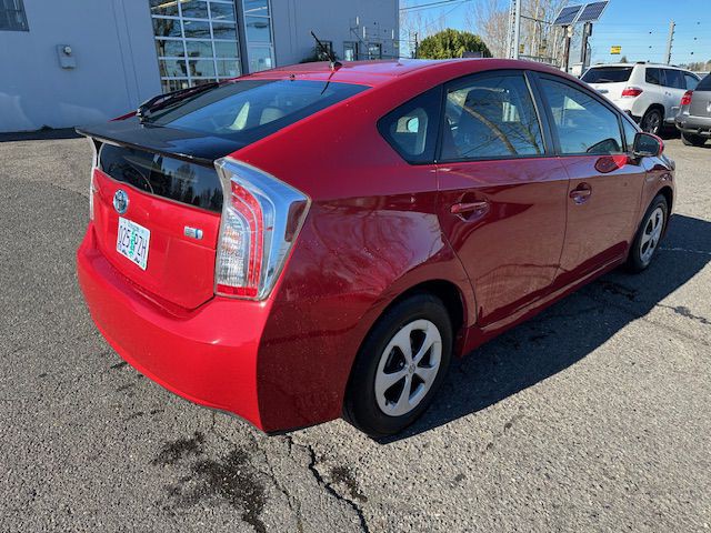 2013 Toyota Prius Image 5