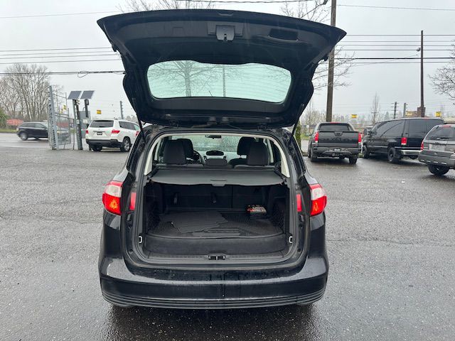 2016 Ford C-Max Image 16