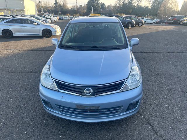 2010 Nissan Versa Image 8