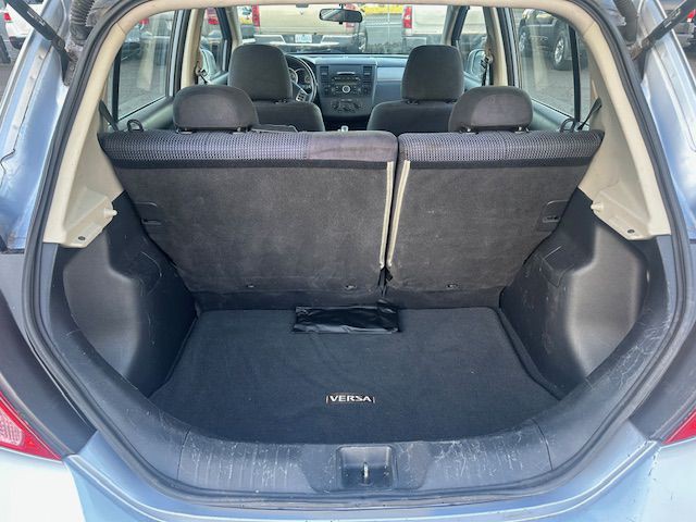 2010 Nissan Versa Image 15