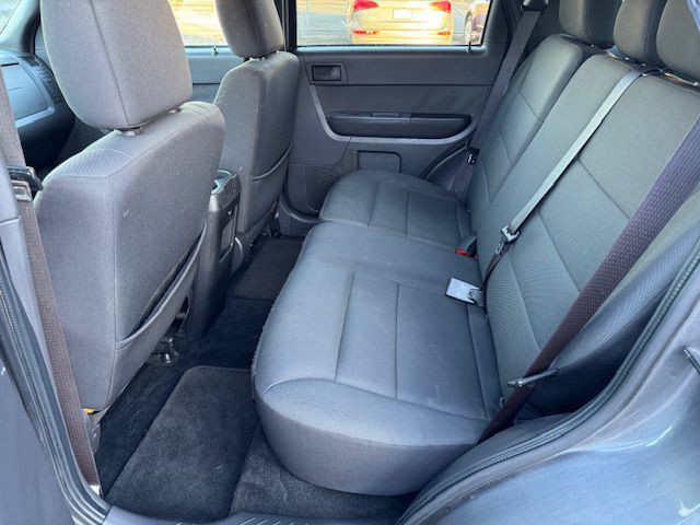 2011 Ford Escape Image 11