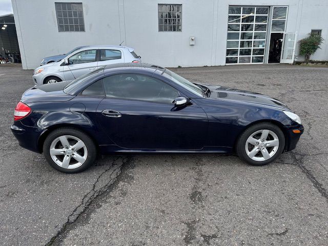 2006 Mercedes-Benz SLK-Class Image 6