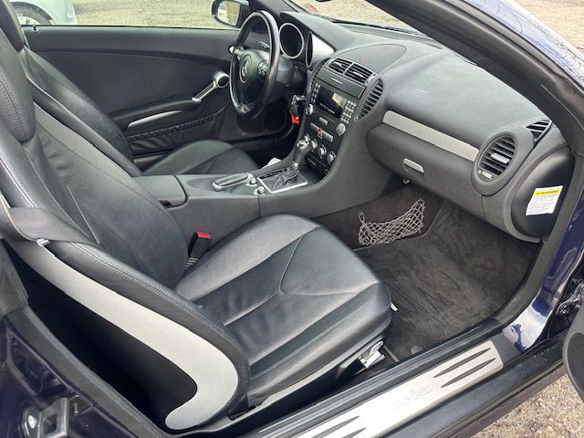 2006 Mercedes-Benz SLK-Class Image 11