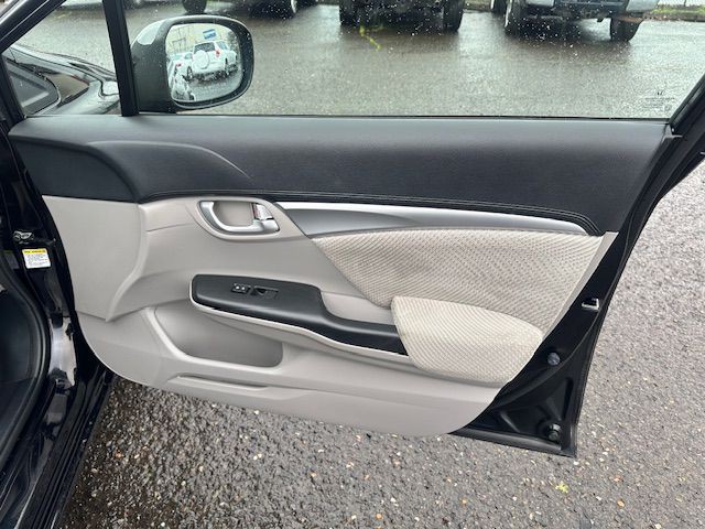 2013 Honda Civic Image 13