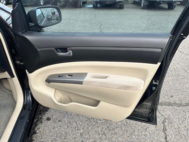 2005 Toyota Prius Image 13