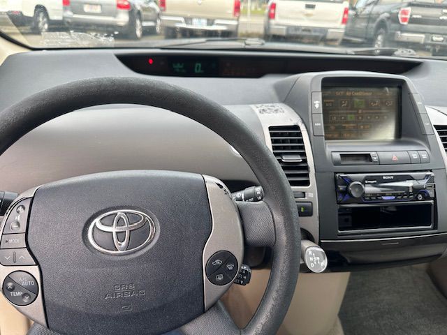 2005 Toyota Prius Image 16