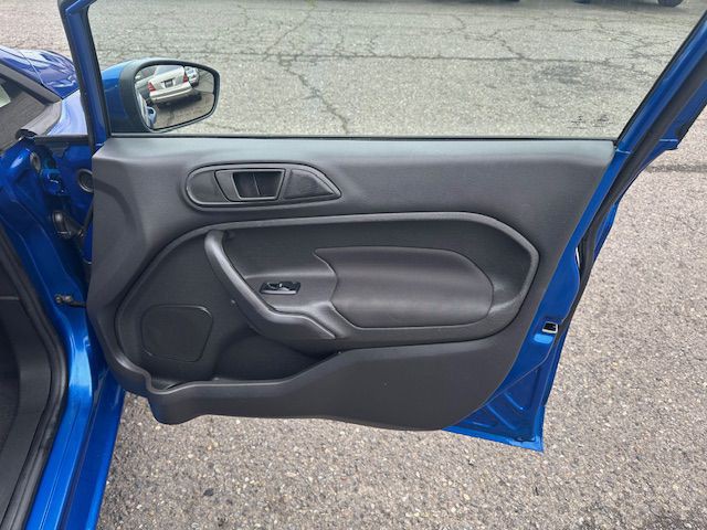 2019 Ford Fiesta Image 14